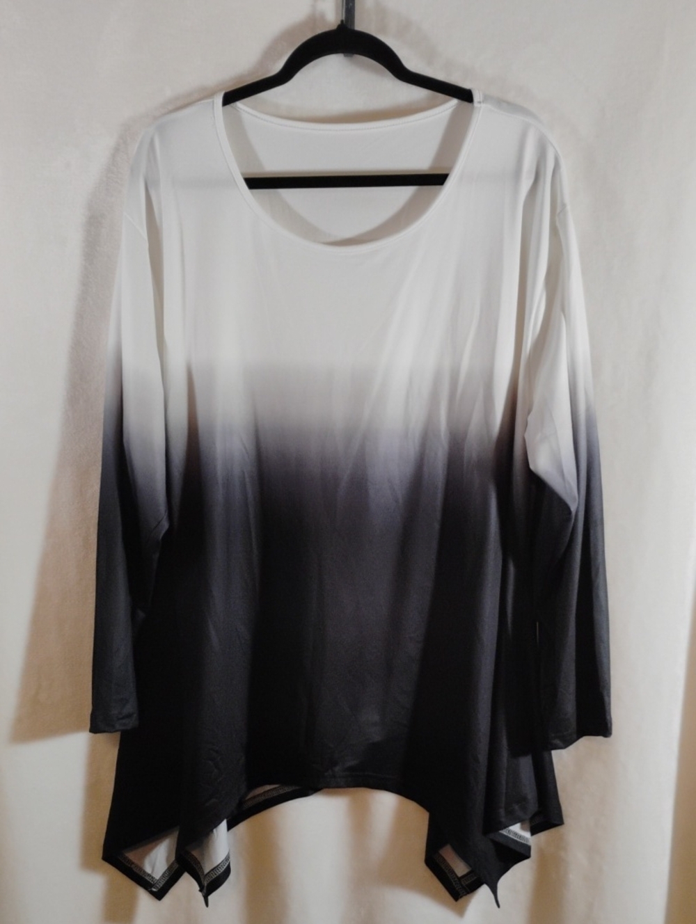 Ombre Long-Sleeve Tunic Top - White to Black 5XL